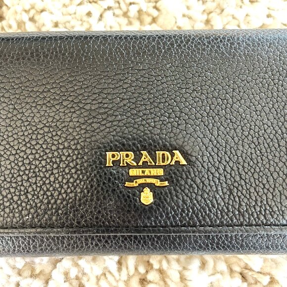 Prada Black Leather Long Wallet (Authentic, Calfskin) - Picture 2 of 16